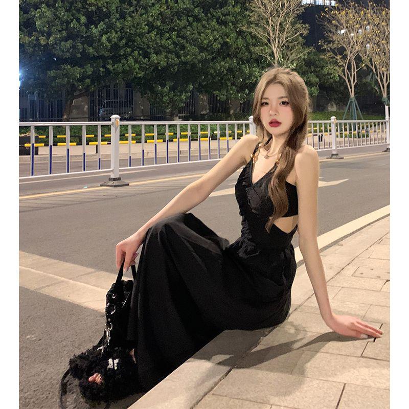 dress floral korea 2023Musim Semi Gaun Suspender Gaya Hepburn Keinginan Murni Seksi Gaun Pas Badan S