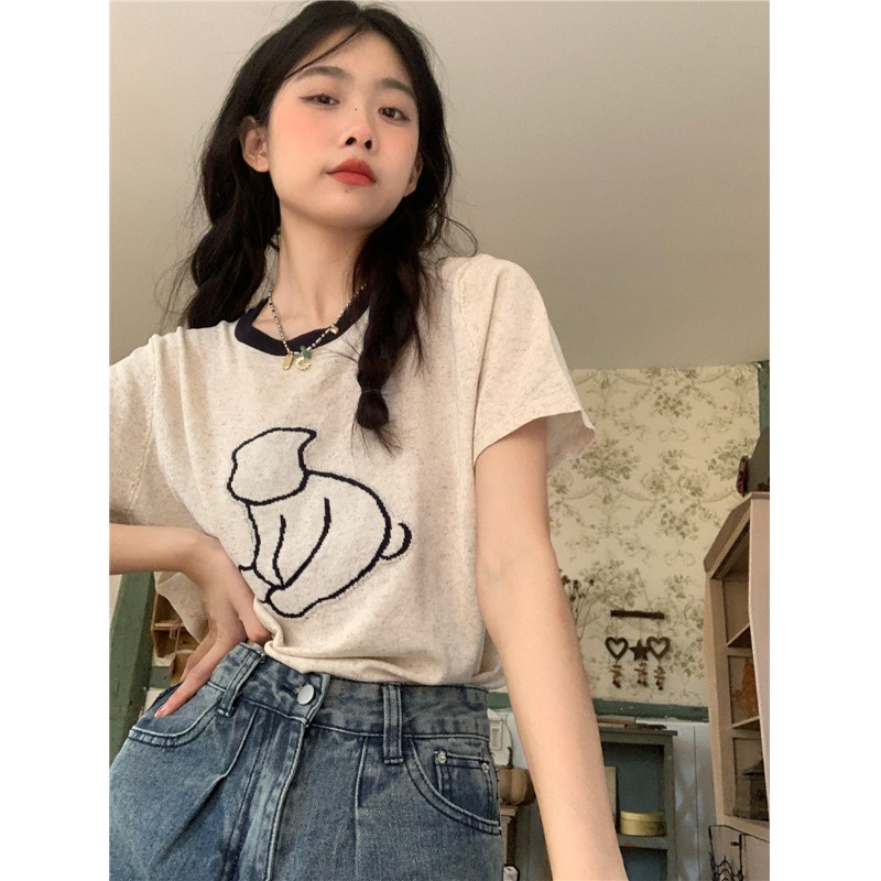 Red Versi Korea dari warna kontras leher bulat kasual all-match lengan pendek T-shirt wanita musim semi 2023 atasan temperamen longgar dan tipis baru