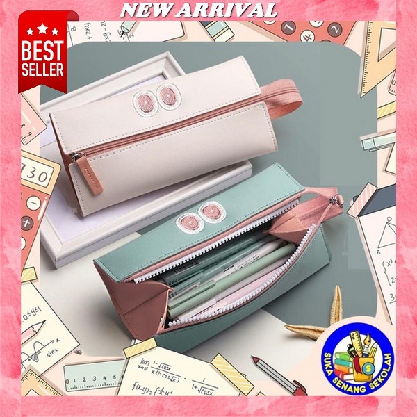 

Tempat Pencil Motif Simple Dosgrip Viral Multifungsi Terbaru 2023 Kotak Pensil Sekolah Aesthetic Disgrip Box Unik Karakter Disgrib Pouch Murah Anak Perempuan Dusgrip Laki Kode Lucu Korean Style Bos Kotak Pensil Karton+Ku Kotak Pensil 2 Mata / Pensil Ca