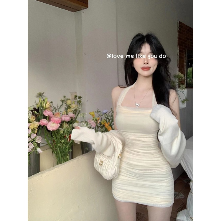 ☈gaun musim panas pantai babes halter leher suspender rok lipit gaun musim semi wanita murni keinginan angin seksi paket hip rok pendek pinggang pelangsing rok