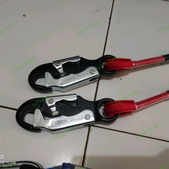 

Double Lanyard Stepbolt Haidar Copy Stepsafe 16 Lanyard 2002