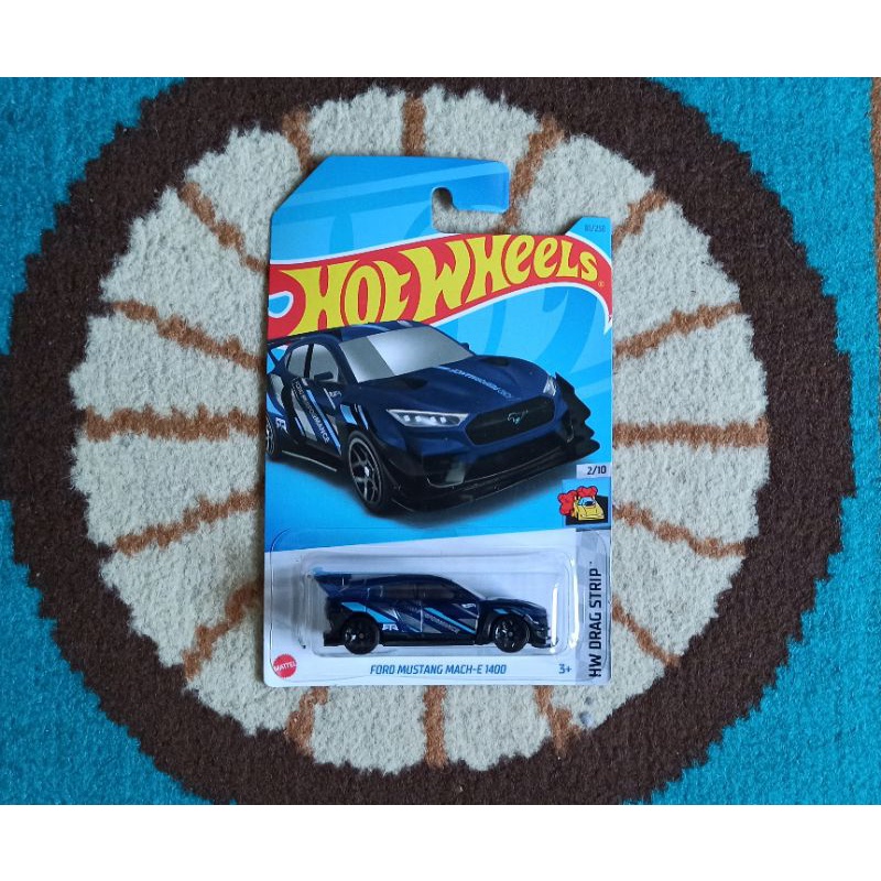 hotwheels ford mustang mach-e1400
