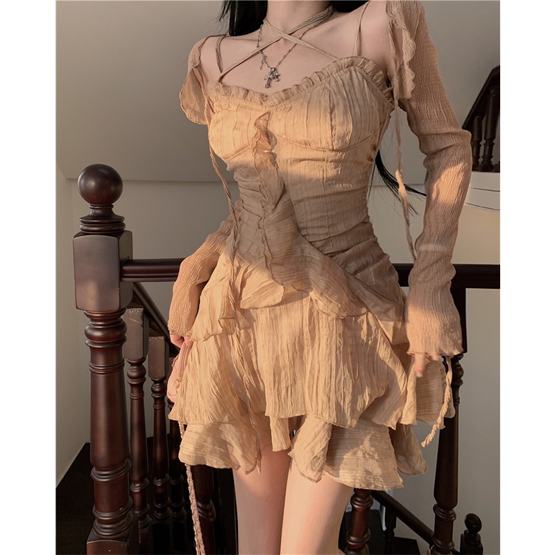 ▤❧cropped top musim semi dan musim panas wanita mengacak-acak fashion cake suspender dress strappy vest cardigan small coat top two-piece set #COD