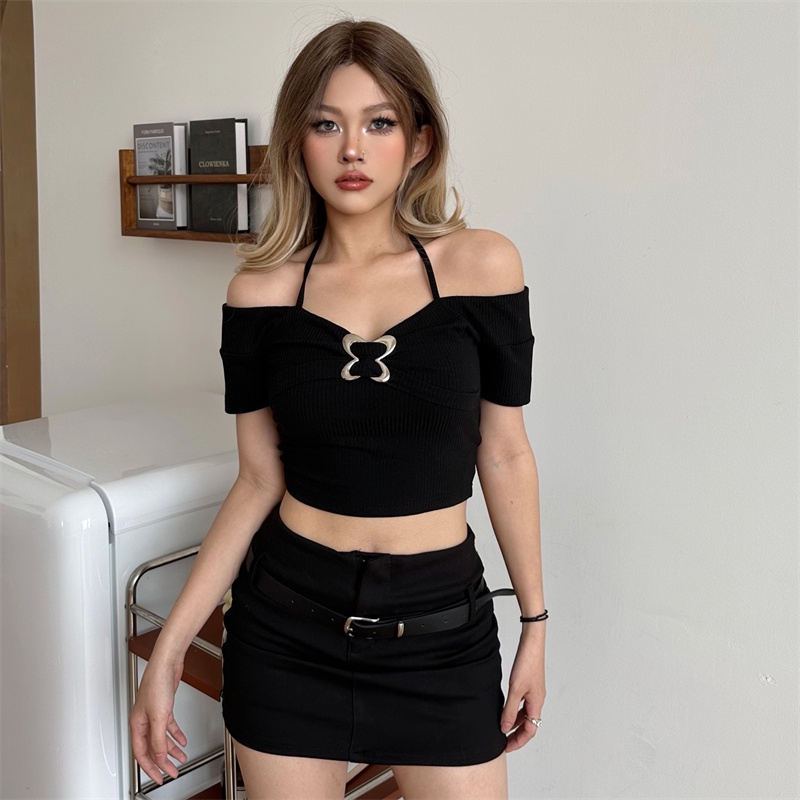 ☢✳♨cropped top chic high street keren tampan dan seksi satu bahu kupu-kupu gesper dekorasi temperamen all-match T-shirt untuk wanita #COD