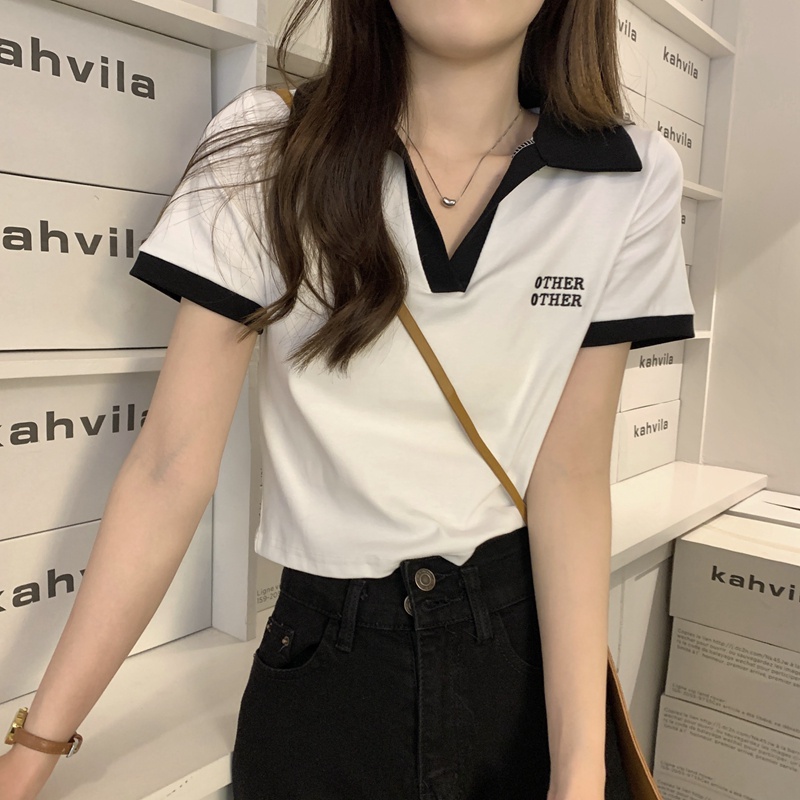 Suhao chic kecil V-neck warna kontras bahu depan lengan pendek musim panas gadis panas baru gaya Hong Kong polo kerah bagian dalam t-shirt atasan wanita t-shirt kaos impor wanita kaos wanita gaya korea lengan pendek kaos pendek perempuan