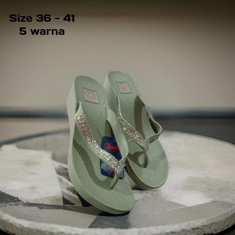 Glanzton Sandal Jepit Wedges Jelly Dengan Hiasan Glitter