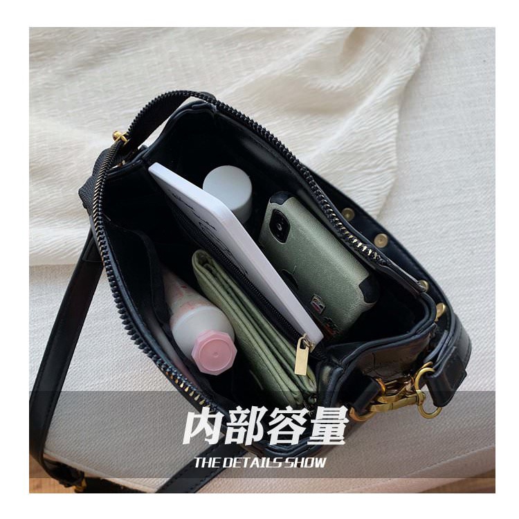 8950 TAS WANITA IMPORT SLEMPANG HANDBAG [1KG 2PC] PERFECT CORNER