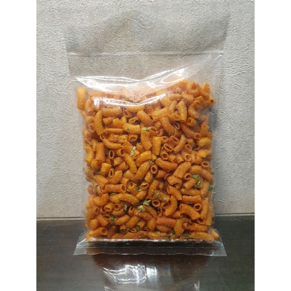 

Makaroni Kriuk/crispy/renyah rasa gurih daun jeruk