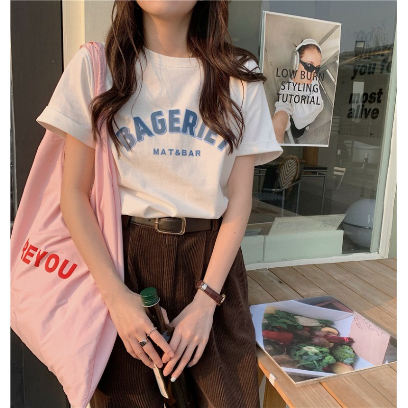 Suhao cetak huruf putih lengan pendek t-shirt wanita musim panas 2023 rasa desain baru ceruk leher bulat longgar atasan kasual kaos impor wanita kaos wanita gaya korea lengan pendek kaos pendek perempuan