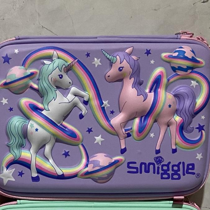 

Smiggle pencil case/kotak pensil smiggle