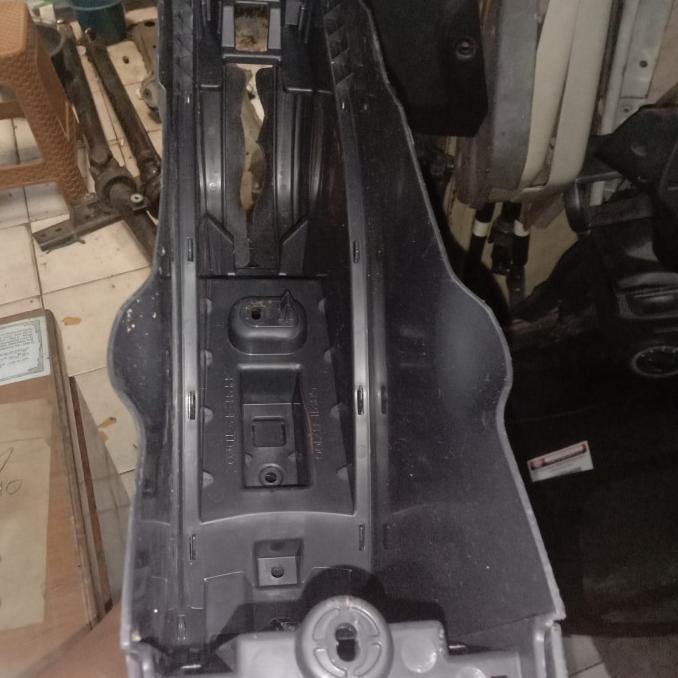 Armrest Console Box Calya Sigra Original