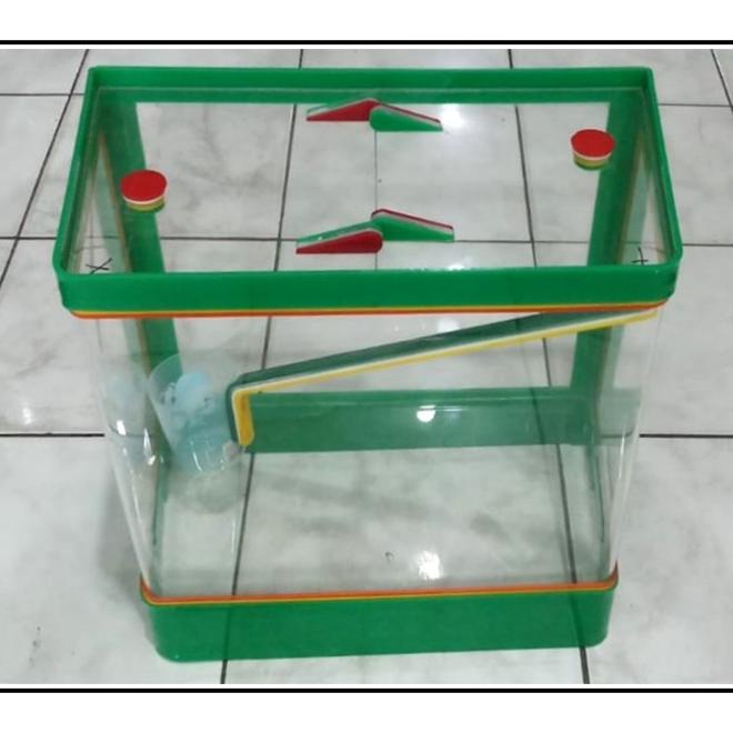 Aquarium Es Besar Bahan Akrilik