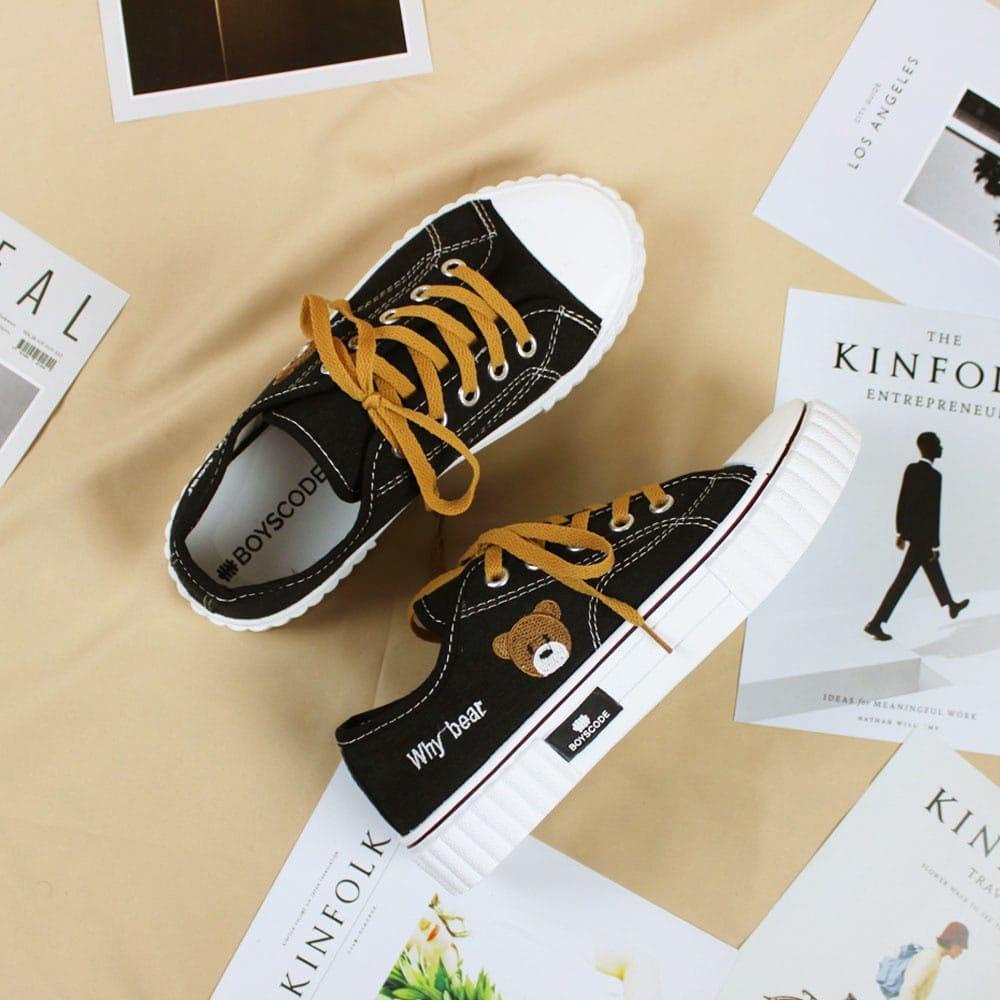 Sepatu Sneakers Wanita Kanvas Fashion Terbaru WN 05