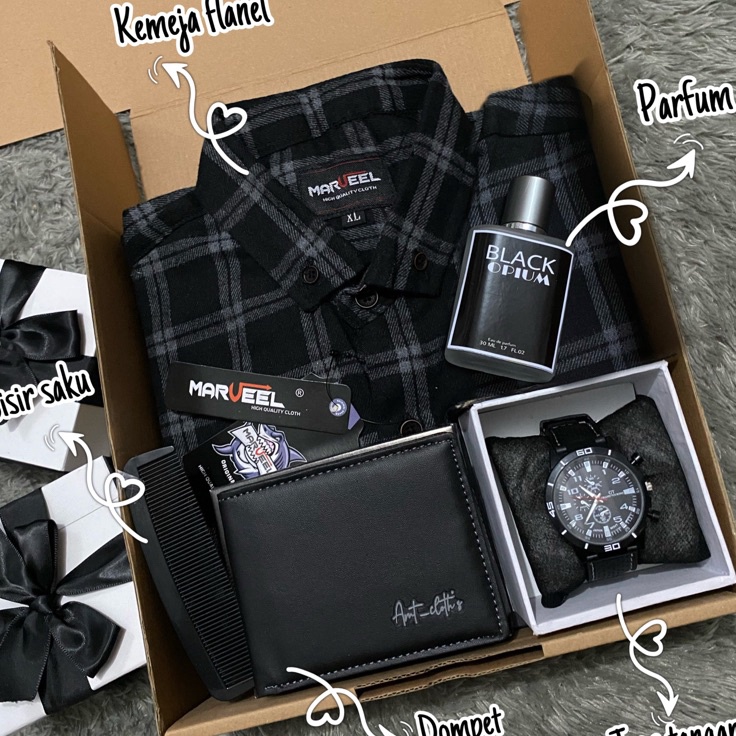 

✨BIG SALE✨ [BISA COD] Hampers kado ulang tahun cowok / hampers black edition / kado anniversary / gift box kemeja / kado wisuda / kado kemeja cowok !