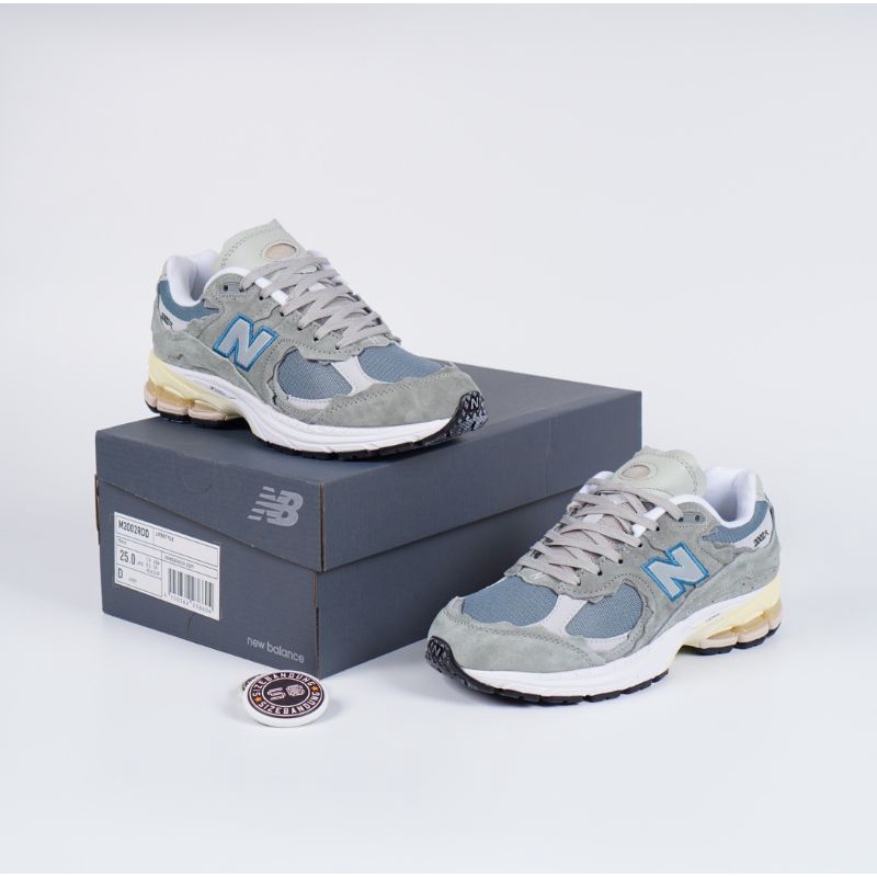 Sepatu New Balance 2002R Pack Mirage Grey