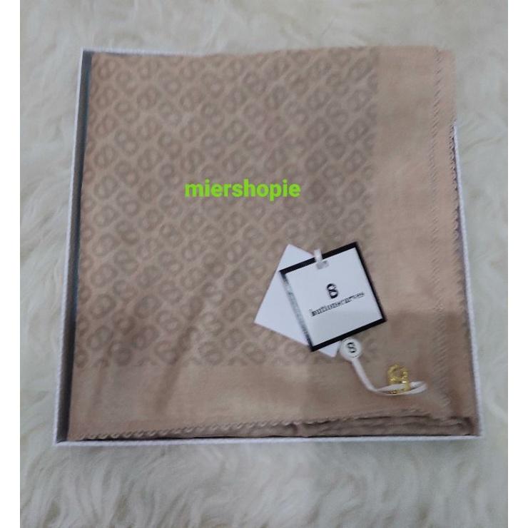 NEW‼️‼️ BUTTONSCARVES  TAPIS  SQUARE " BUTTER "