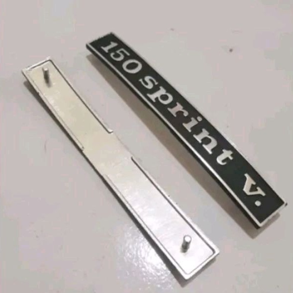 emblem ori original sprint v untuk belakang vespa sprint 150 veloce bagol