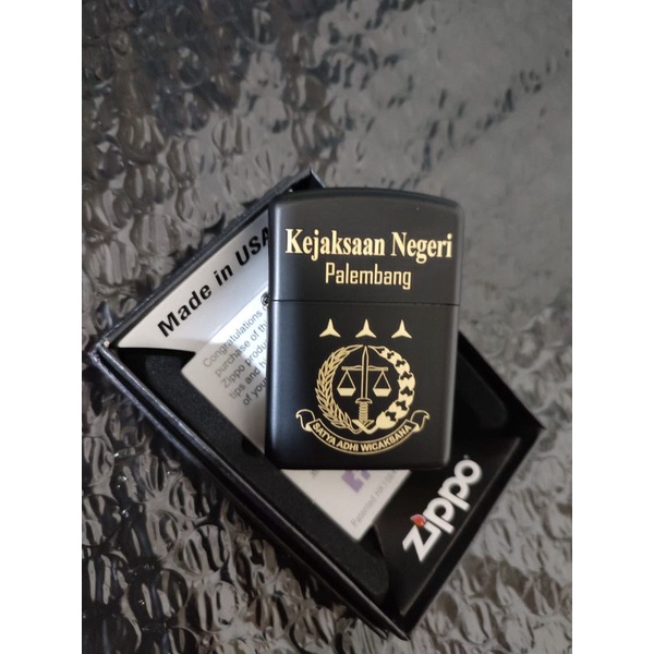 Korek Api Zippo Custom Grafir Logo Foto Print UV Souvenir Kado Koleksi Bahan Kuningan Kualitas Terbaik