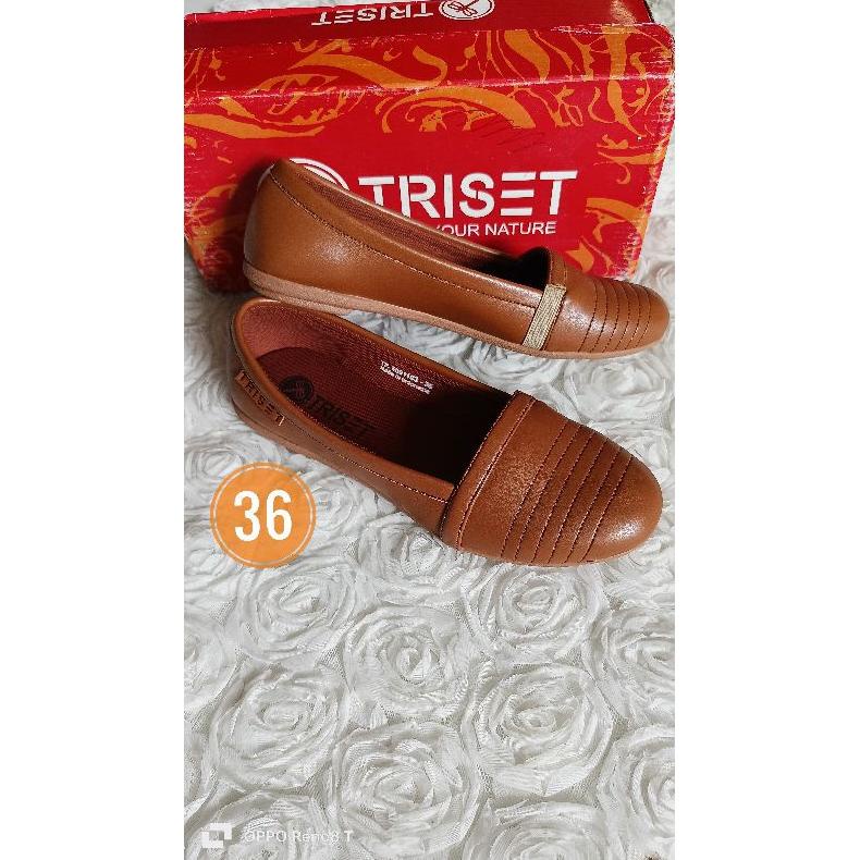 ARI047 TRISET 36 flat shoes branded by Matahari Sepatu Casual Wanita Perempuan Hitam abu marun merah