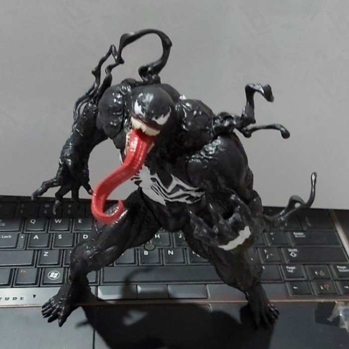 

action figur VENOM MARVEL Comics 80th anniversary SEGA miniatur qab03