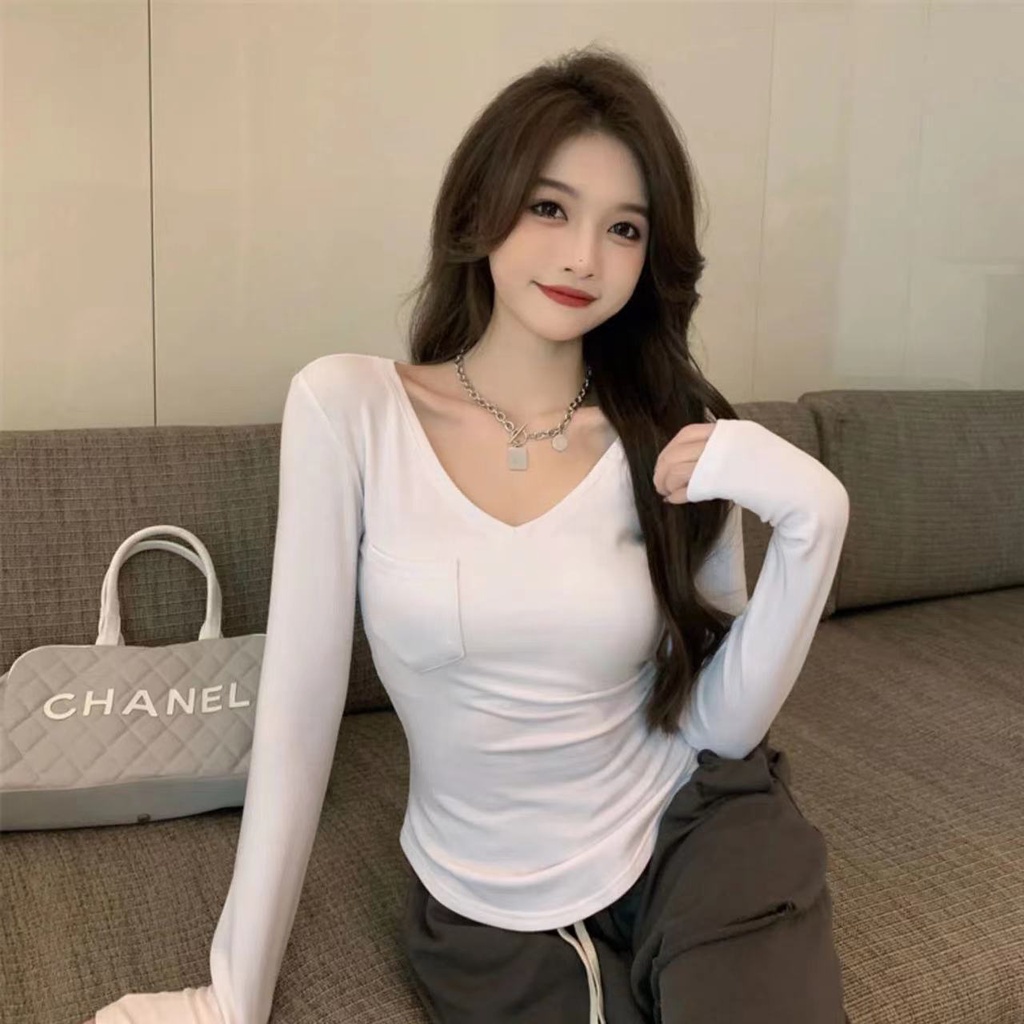 Red Katun Modal V-Leher Olahraga Lengan Pendek T-shirt Wanita Bahu Terlihat Tipis Musim Panas Bagian Tipis Menggantungkan Keliman Melengkung Murni Desire Top