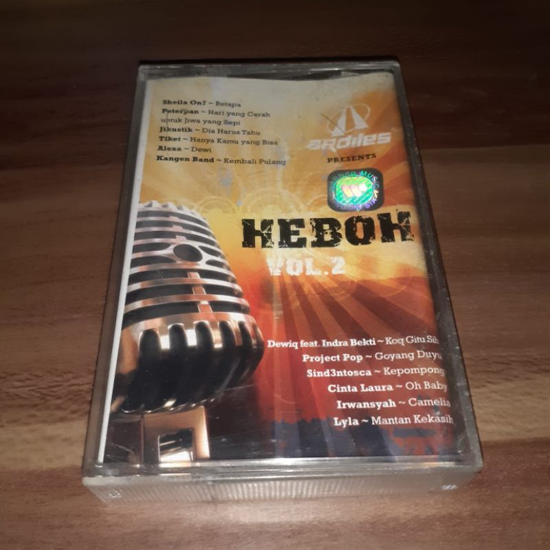 Kaset HEBOH VOL.2 - Sheila On 7 Peterpan Jikustik Lyla Kangen Band Alexa Dewiq