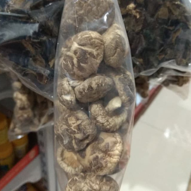 

>V44859) JAMUR KERING HIOKO SHITAKE 100 GRAM