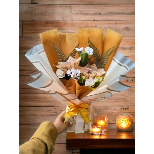 buket bouquet bucket bunga dan money atau uang untuk kado orang tersayang