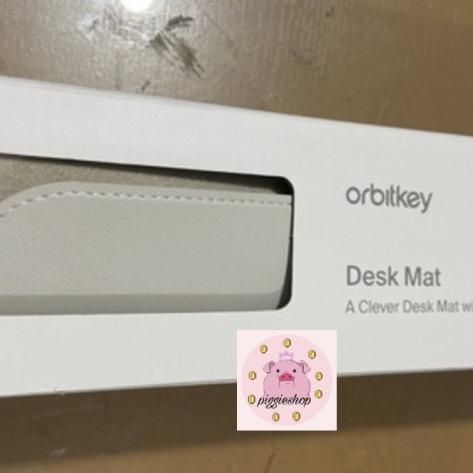 

Orbitkey Desk Mat Medium Premium Leather Hitam / Stone Original