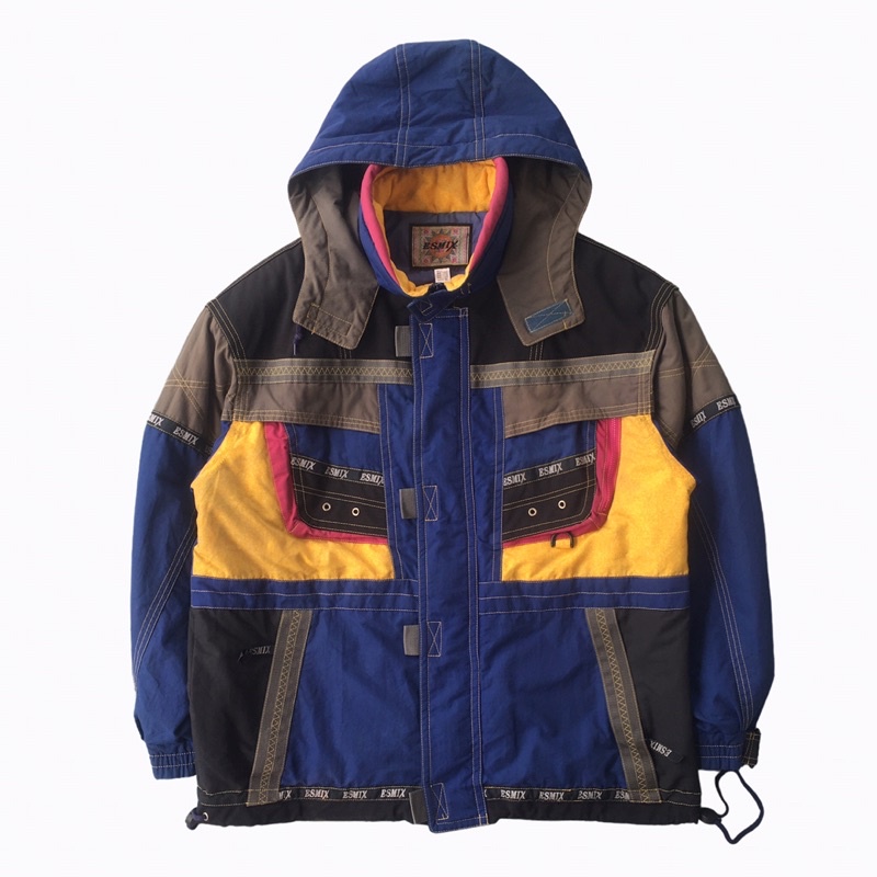 Jaket snowboard / jaket ski / snowboard jacket / jaket vintage / jaket tebal / jaket gunung