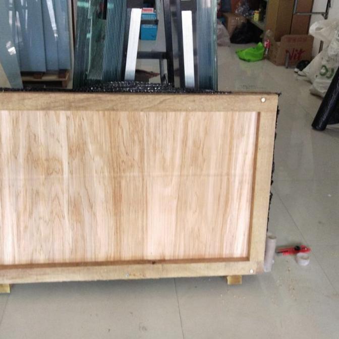 

palet kayu kaca