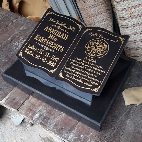 batu nisan buku granit