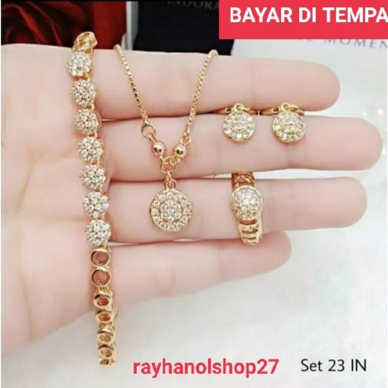 Terlaris Set Perhiasan Wanita Asli Titanium Lengkap Lapisan Emas Gold Ro-27 Terbaru Wxy