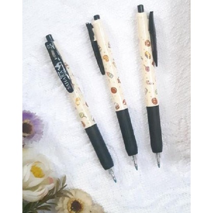 

BOLPEN GEL KENKO CLIP SAHARA HITAM SNACK 0.5MM / PCS