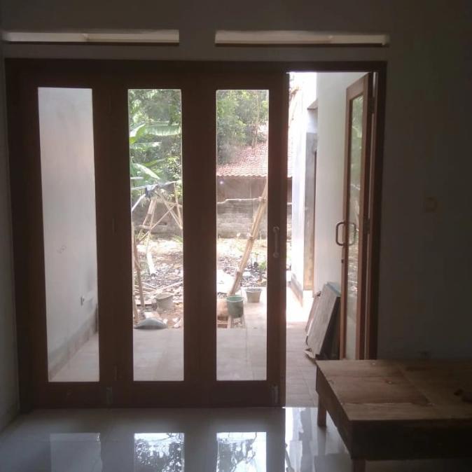 Rel Pintu Lipat Kayu 4 Daun Buka 3-1