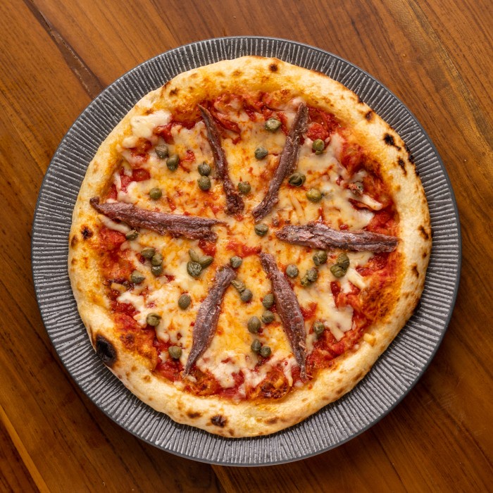 

Best Seller Oma Elly Kitchen - Frozen Pizza - Napoletana