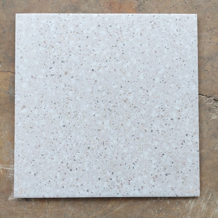 Ready Stok - Keramik Lantai Kasar Garasi Kamar Mandi Kia Texel Grey 40X40 Kw1