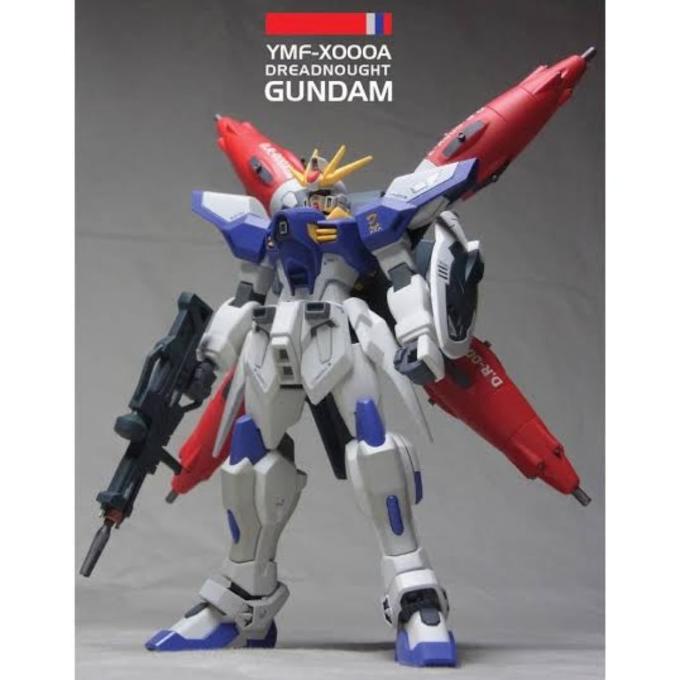 Bandai HG 1/144 Dreadnought Gundam seed destiny
