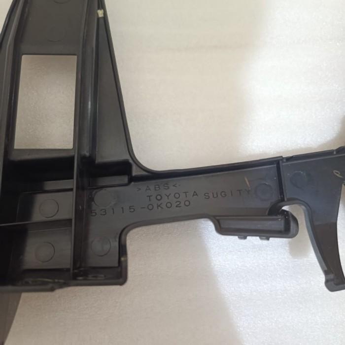 Breket Grill Toyota Innova Reborn 2016-2020 Original