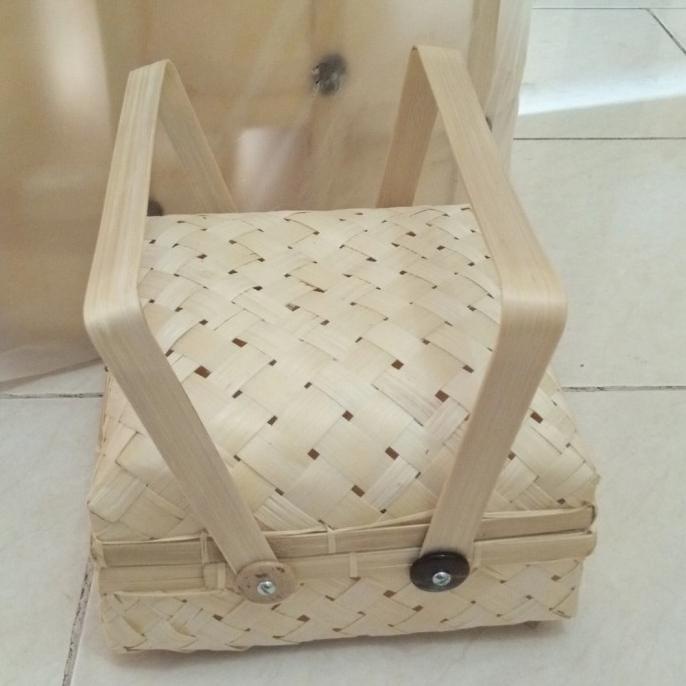 

Terbaru Besek Bambu Kaki Jinjing/Tangkai/Hampers Uk 20
