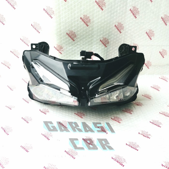 Reflektor/Headlamp/Lampu Depan Cbr 250Rr Cbr 150R K45R