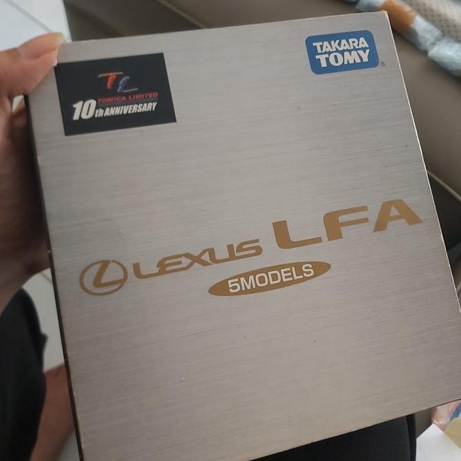TOMICA LIMITED LEXUS LFA 5 MODELS 10th ANNIVERSARY