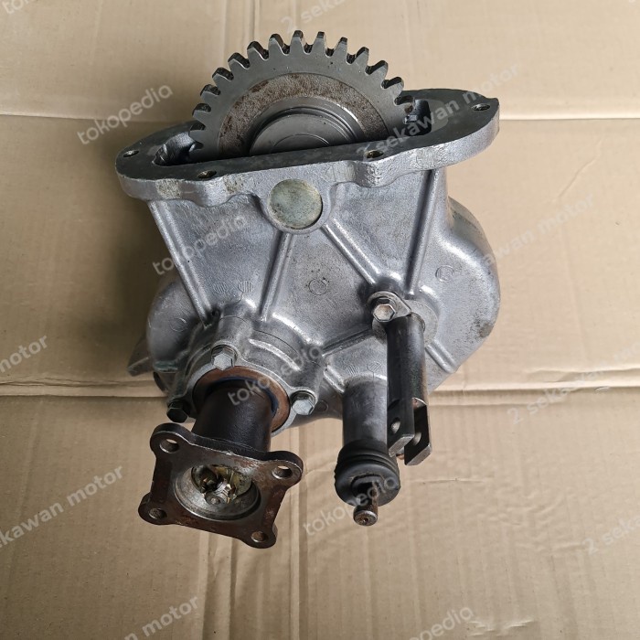 {Bekas} Driver PTO Hardtop Diesel 1 gigi 1 output BJ60 Berkualitas