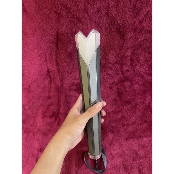 NUEST LIGHTSTICK OFFICIAL