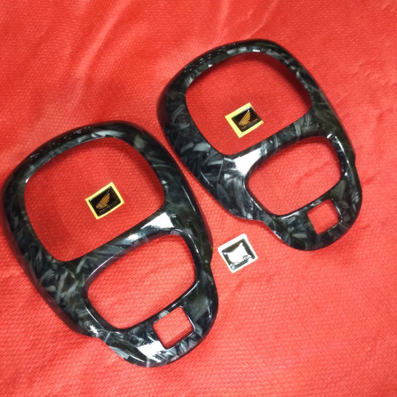 COVER GARNISH SPEDOMETER CARBON WTP HONDA SCOOPY ESP 2015-2019 MOTIF FORGET