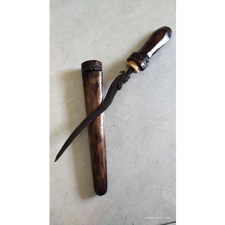 Bukan keris t0mbak antik unik tua sepuh murah dhapur wanara luk 3 jangkung pamor wos wutah