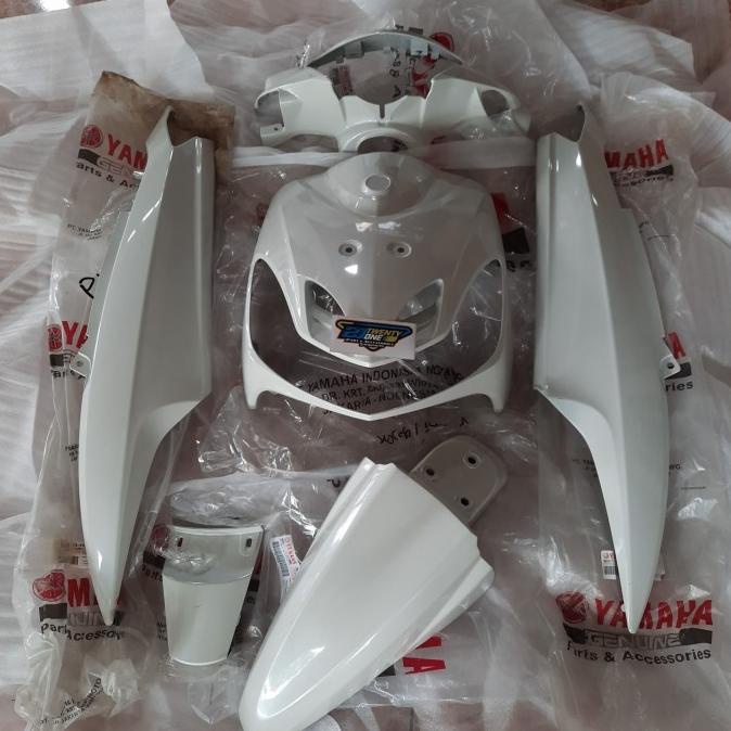 cover body full halus mio smile putih 2008 2010 original YGP