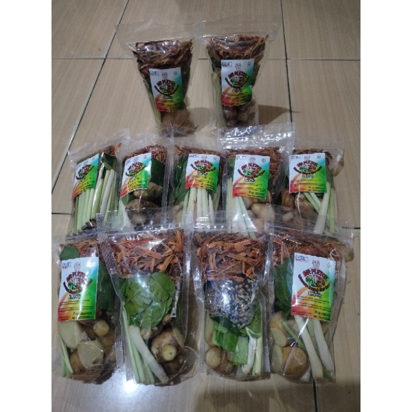 

Paket 5 Bahan Bir Pletok Khas Jakarta Bang Aldy 16 Rempah 2 Liter Air