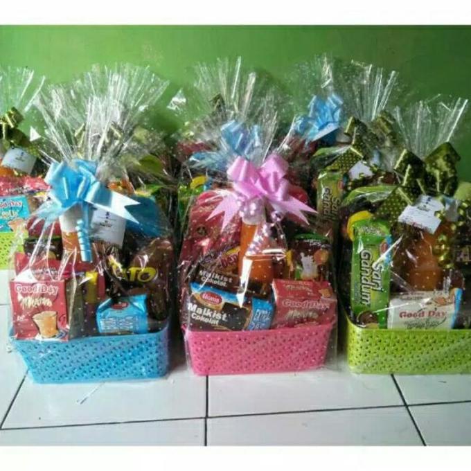 

Parcel Lebaran, Hantaran, Natal Dan Tahun Baru Sellyangelinastore