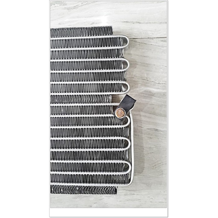 Condensor Condenser Kondensor Radiator Ac Mobil Toyota Starlet Kode 285